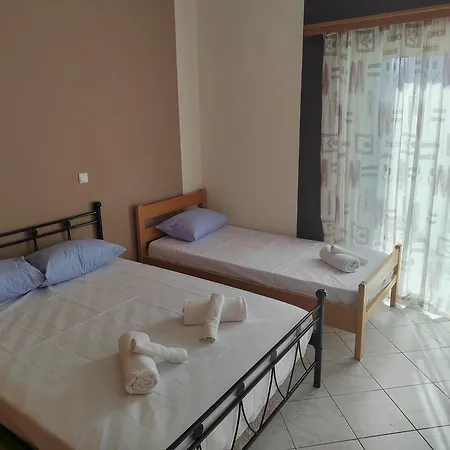 Apartment Manos *