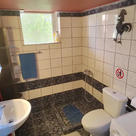 Apartment Manos *