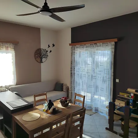 Apartment Manos *