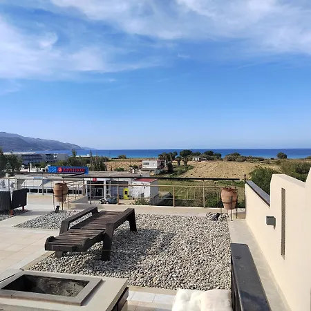 Apartment Manos
